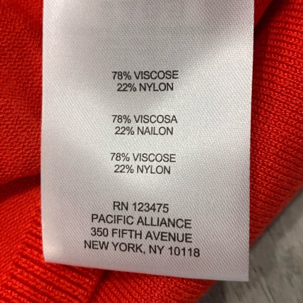 NWT Jones New York Red Long sleeve peep shoulder with gold bottom detai… - Picture 12 of 13